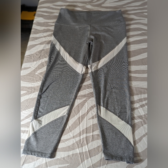 Aerie Chill Leggings - Picture 1 of 4